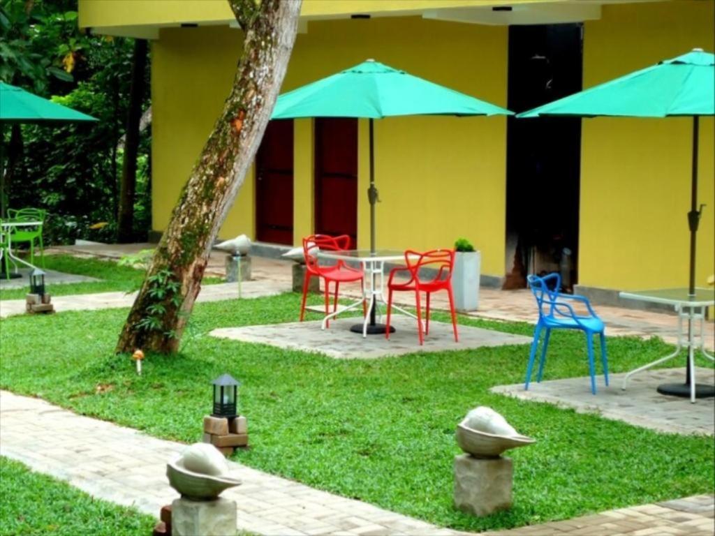 Bridge Hotel Negombo Kimbulapitiya Bagian luar foto