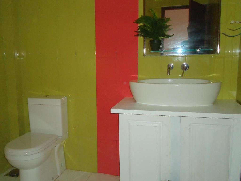 Bridge Hotel Negombo Kimbulapitiya Bagian luar foto