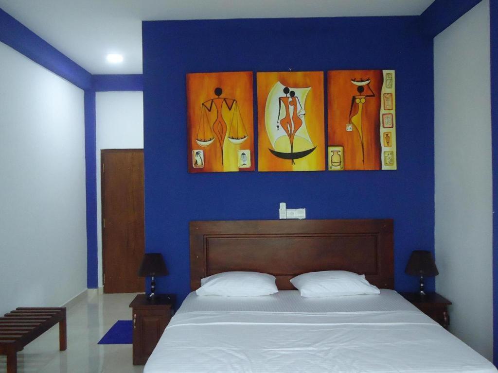Bridge Hotel Negombo Kimbulapitiya Bagian luar foto