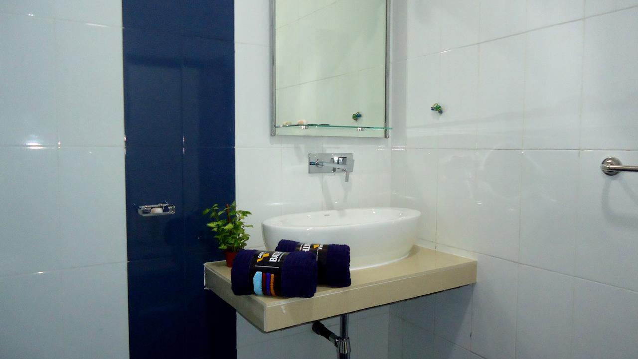 Bridge Hotel Negombo Kimbulapitiya Bagian luar foto