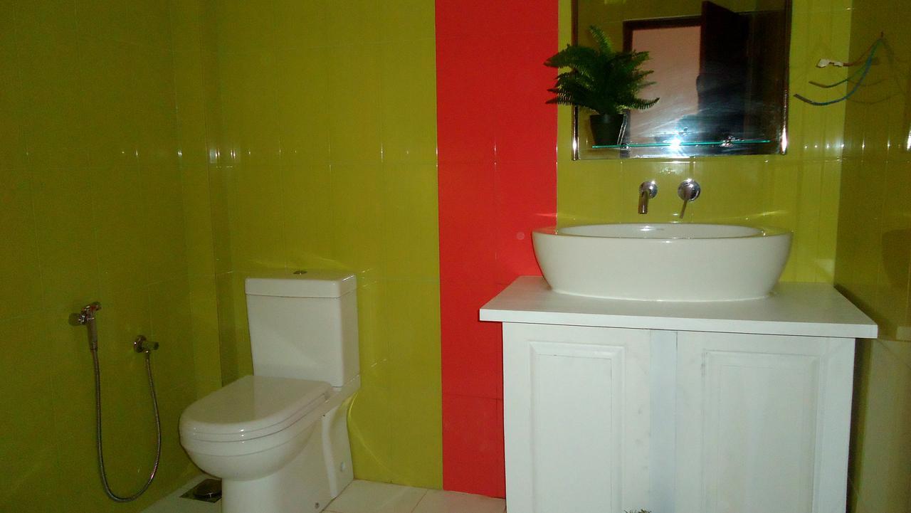 Bridge Hotel Negombo Kimbulapitiya Bagian luar foto